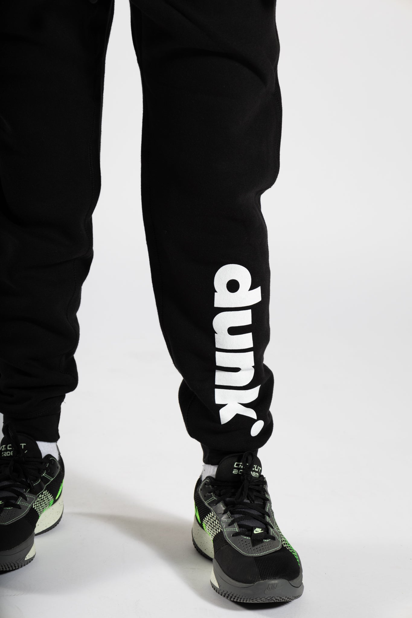 DUNK Black Sweatpants