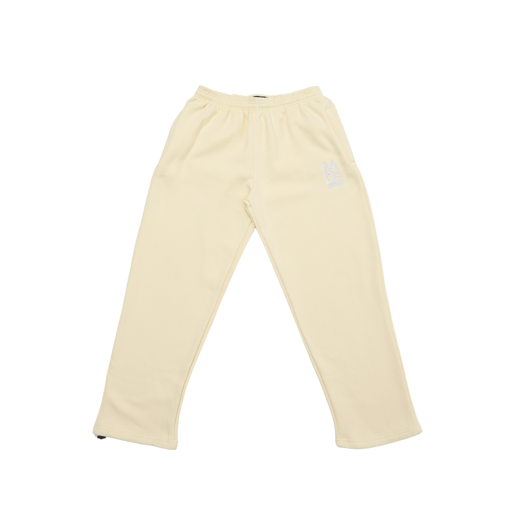 MH Essential Embroidered Tech Sweatpants