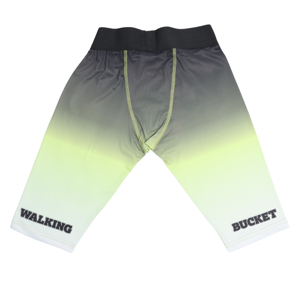 A Walking Bucket Compression 1/2 Tights