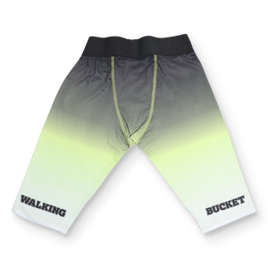 A Walking Bucket Compression 1/2 Tights