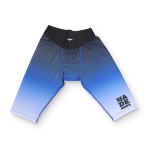 A Walking Bucket Compression 1/2 Tights