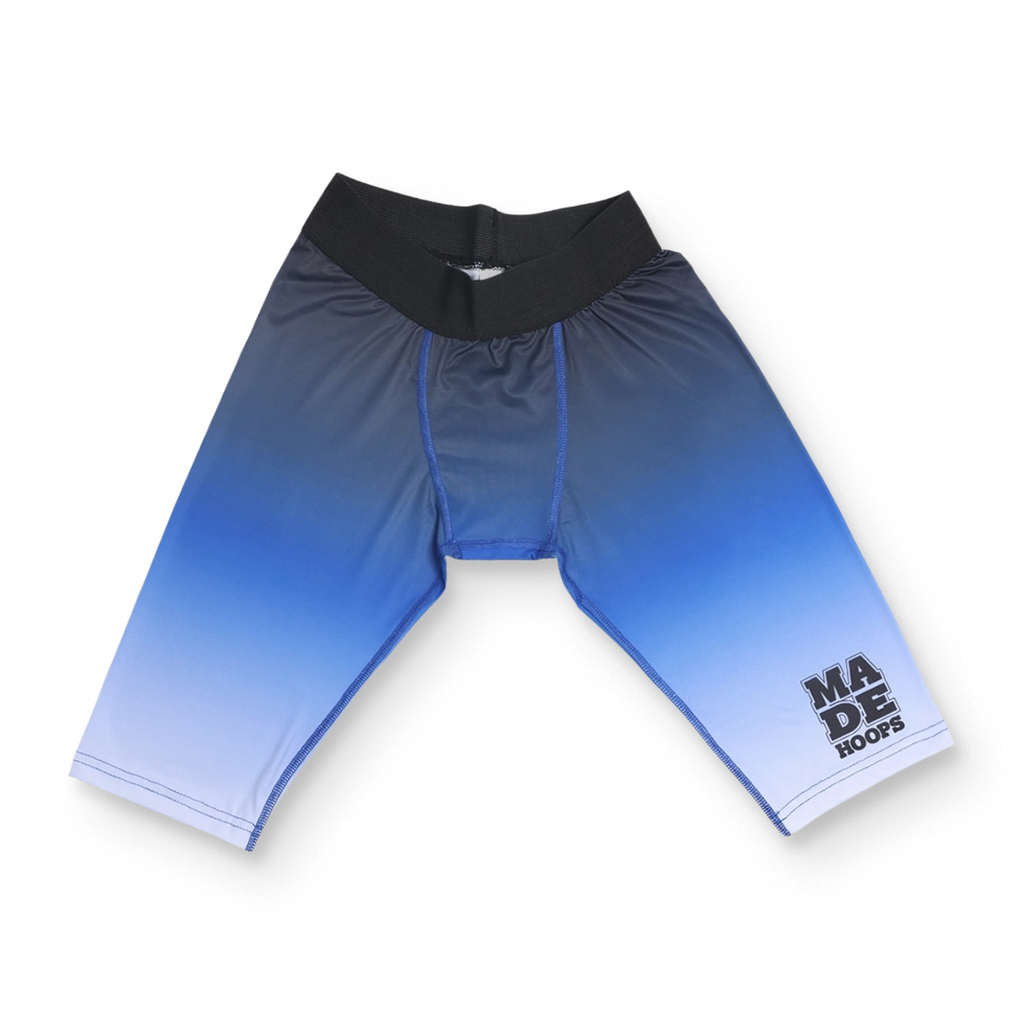 A Walking Bucket Compression 1/2 Tights