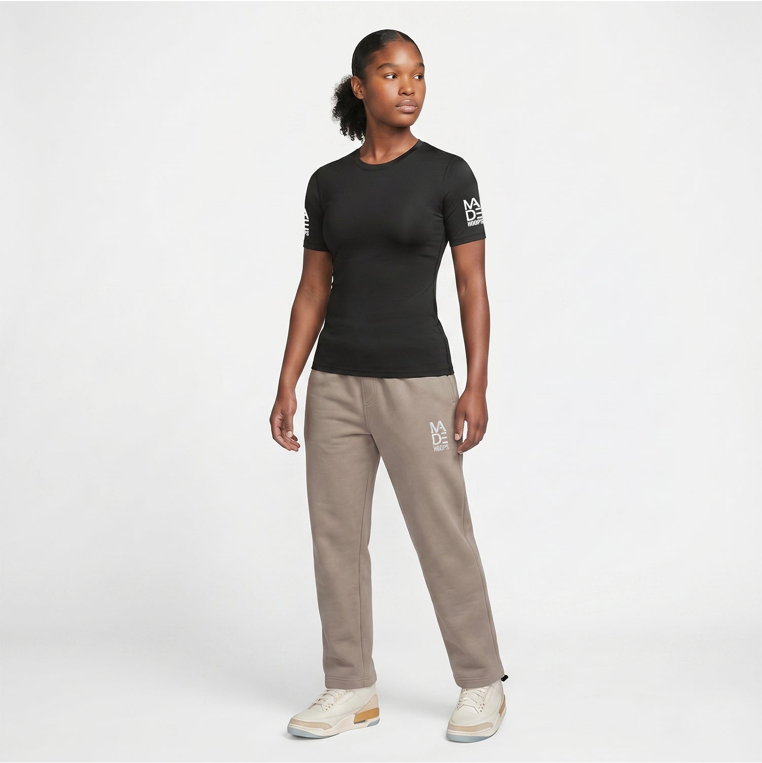 Essential Embroidered Sweatpants