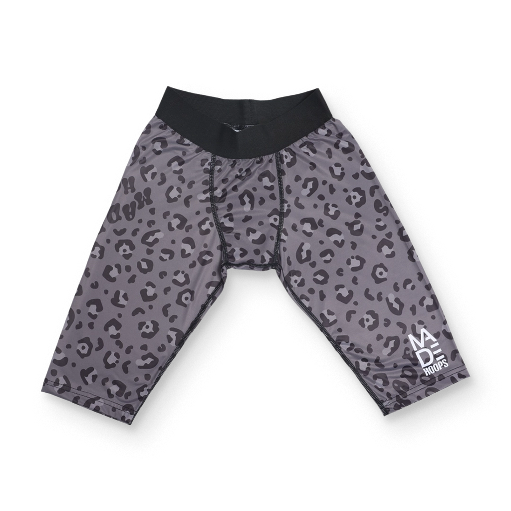 On Court Instincts Compression 1/2 Tights | Panther