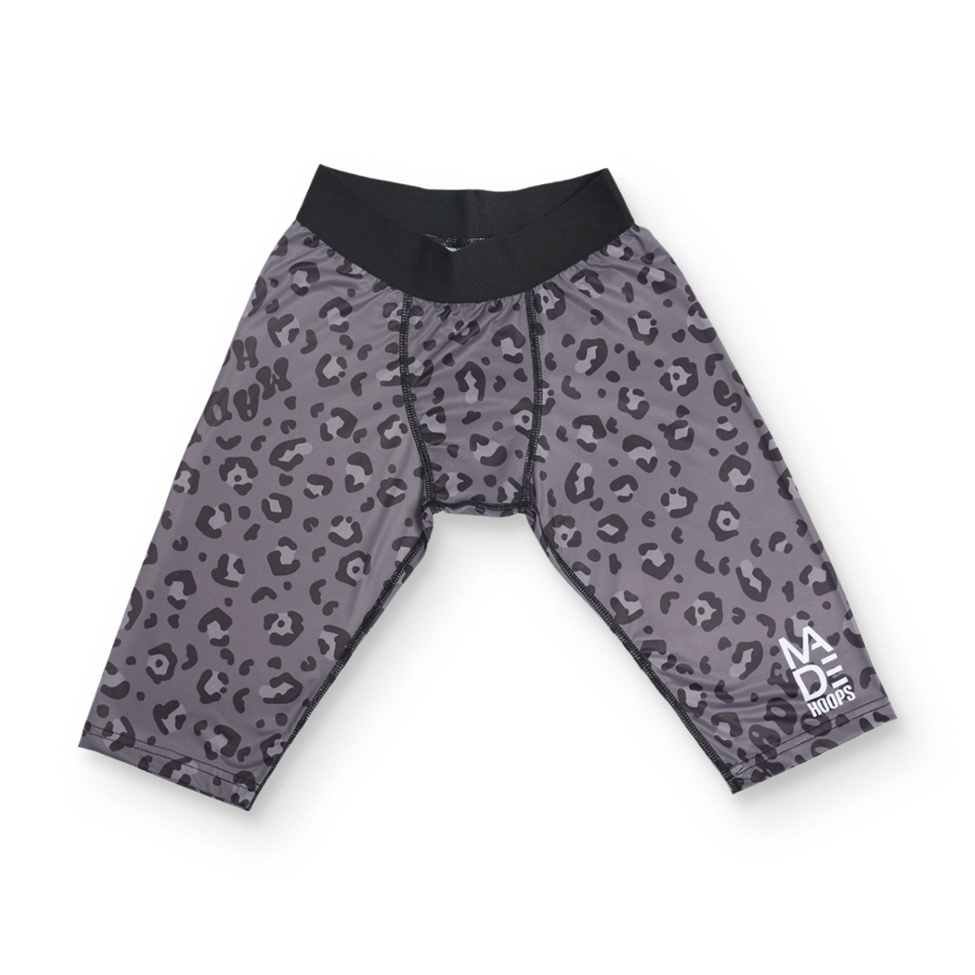 On Court Instincts Compression 1/2 Tights | Panther