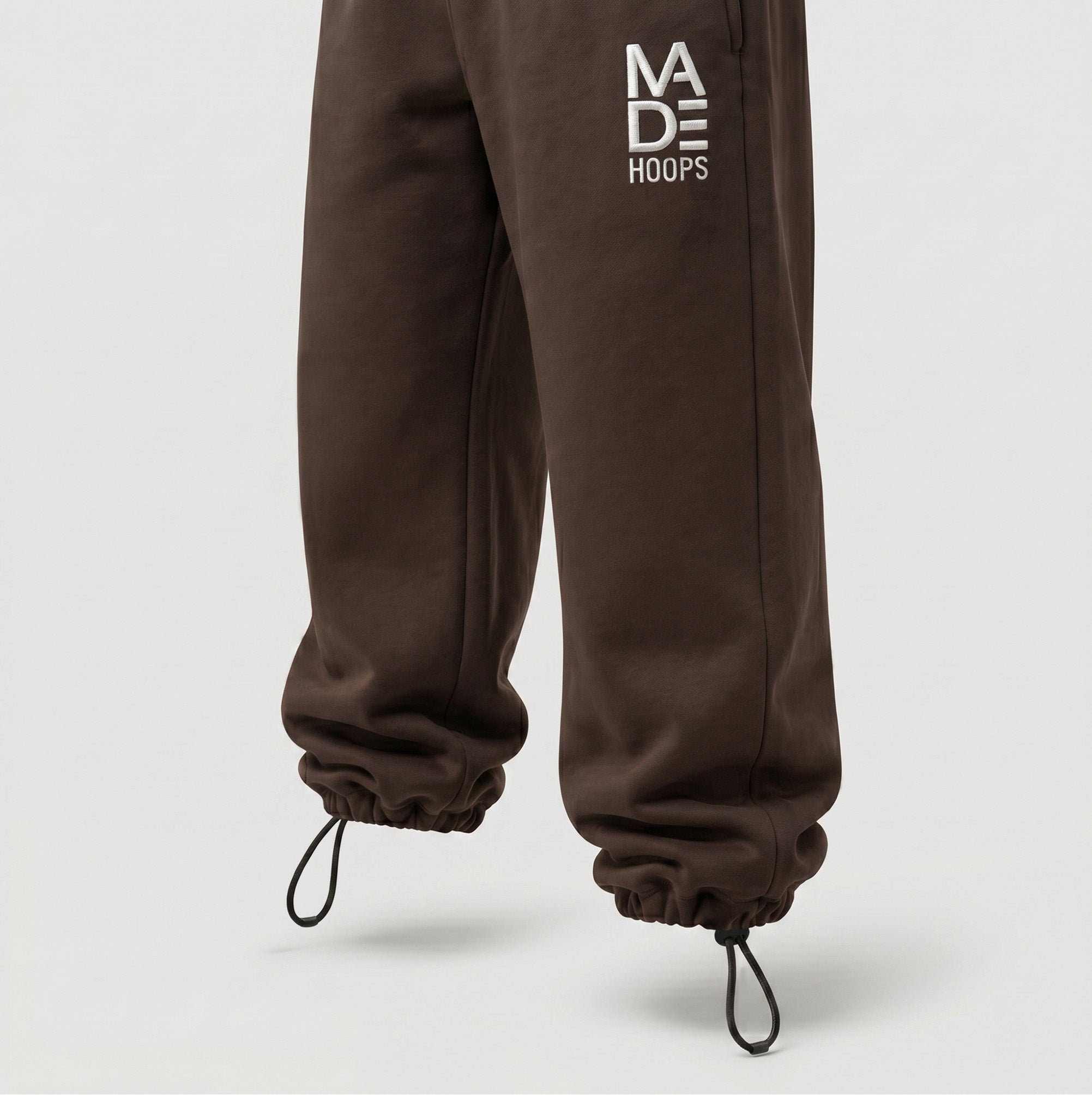 Essential Embroidered Sweatpants