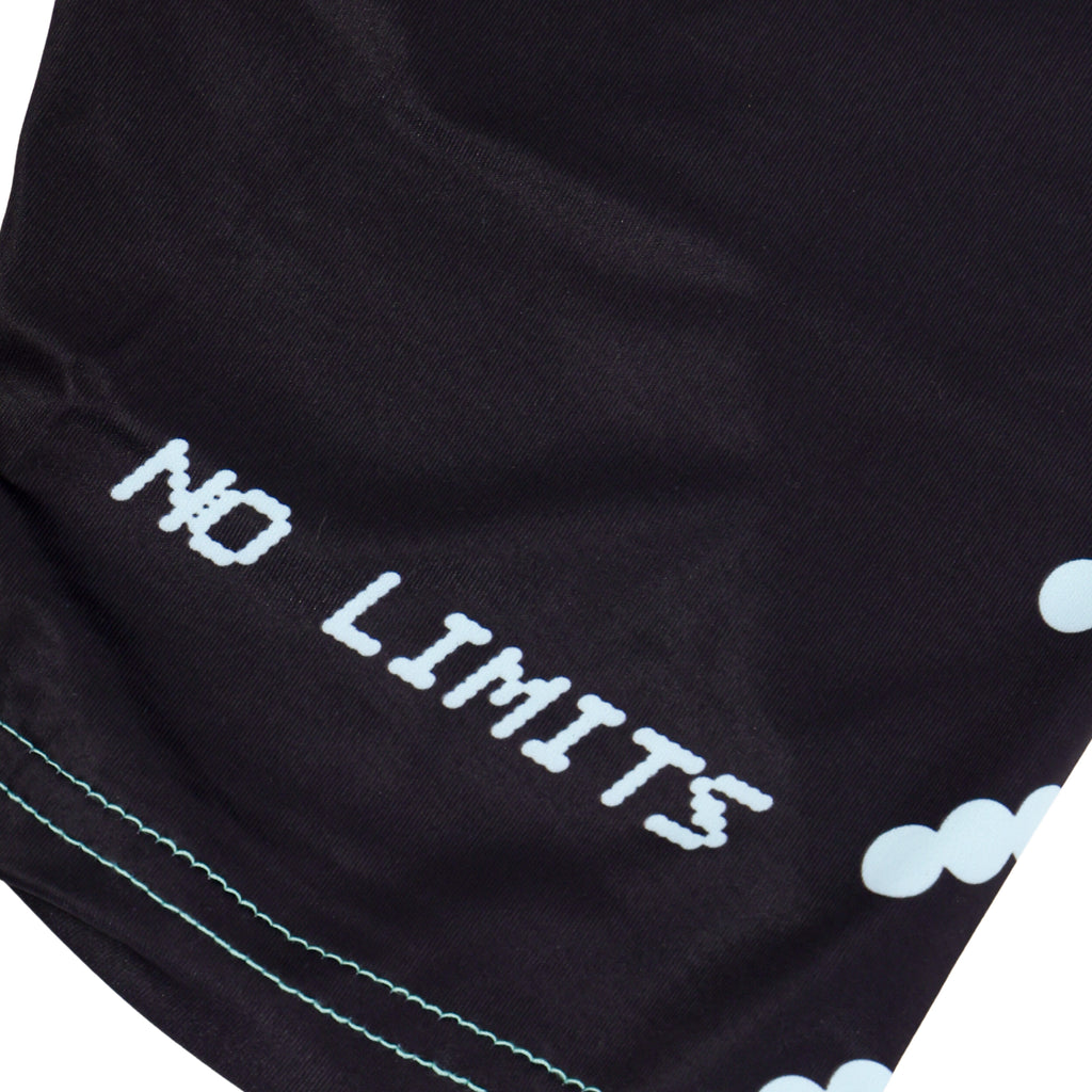 "No Limits" Compression 1/2 Tights