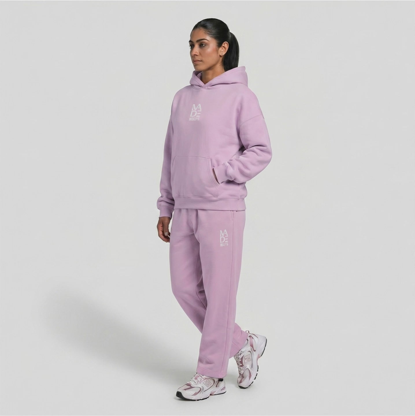 Essential Embroidered Sweatpants
